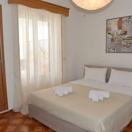 Casa De Lidzia 2 Apartmán