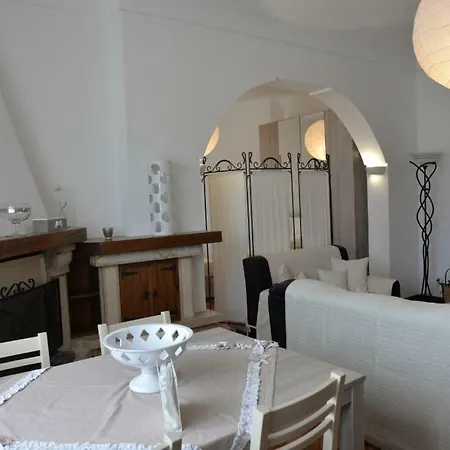 Casa De Lidzia 2 Apartmán Cisternino